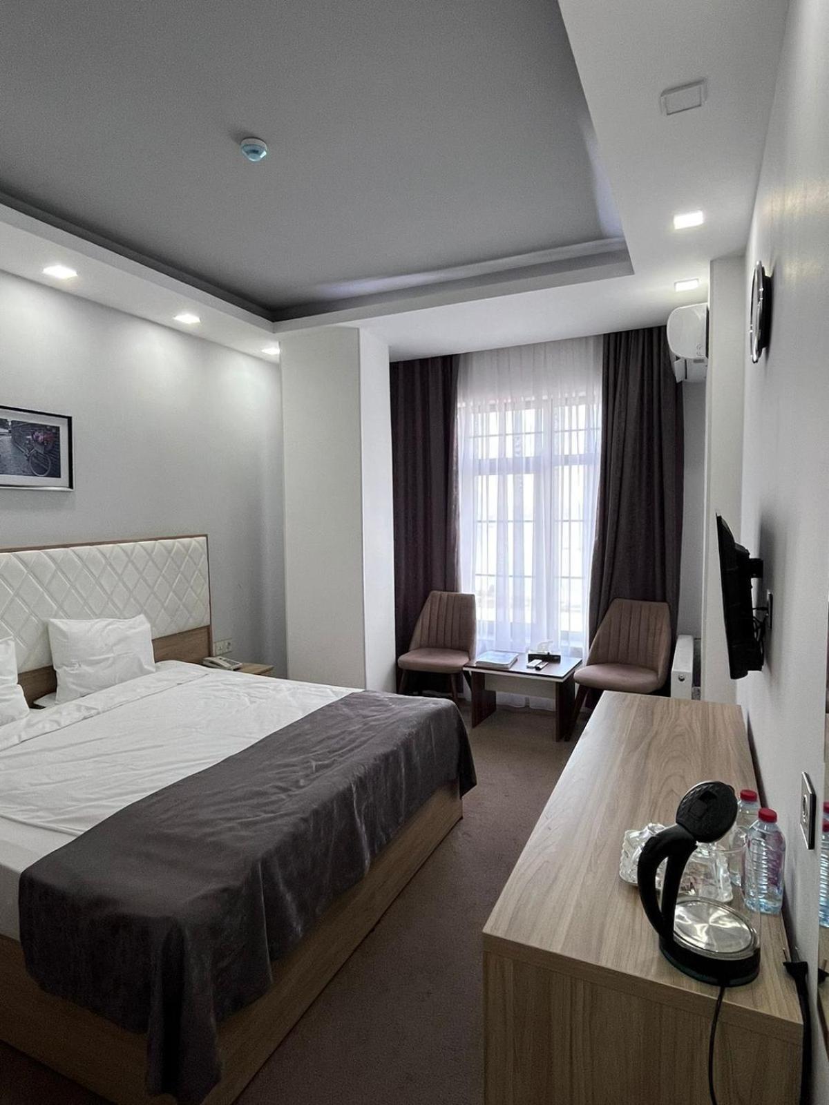 Jupiter Baku -Halal Hotel ภายนอก รูปภาพ