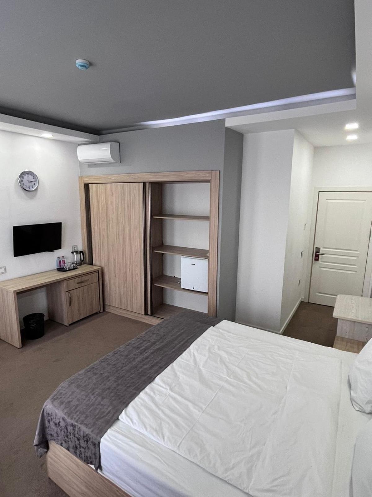 Jupiter Baku -Halal Hotel ภายนอก รูปภาพ